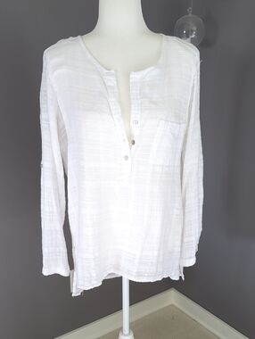 3 For $30. Max Edition White Lightweight Button-Front Tunic